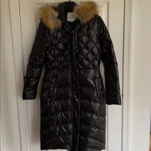 puffer down coat with faux fur trimmed hood.